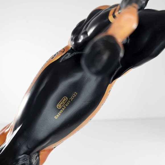 Breyerfest 2023 Horse Nemea Special Run Akhal Teke Mold #711613 - Picture 10 of 14